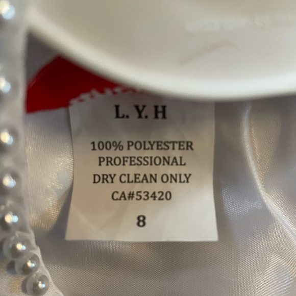 Fancy Kids - White, Size 8, Flower Girl Princess Dress, First Communion Dress - Picture 6 of 9